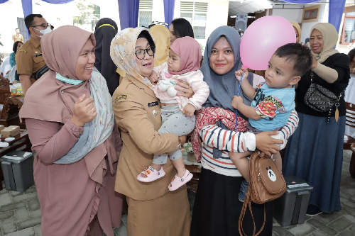 wali_kota_siantar_canangkan_sub_pin_polio_sasar_18775_anak