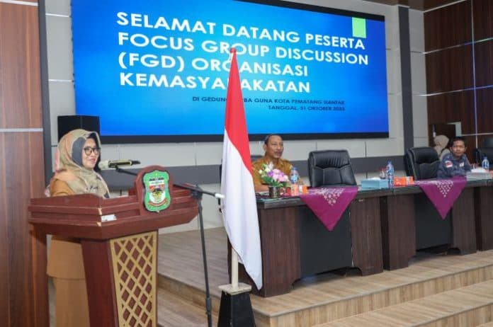wali_kota_susanti_mengajak_ormas_di_pematang_siantar_bahu_membahu_sukseskan_pemilu_2024