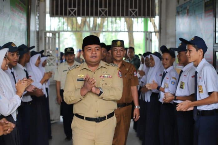 wali_kota_tanjungbalai_ajak_pelajar_membentuk_karakter