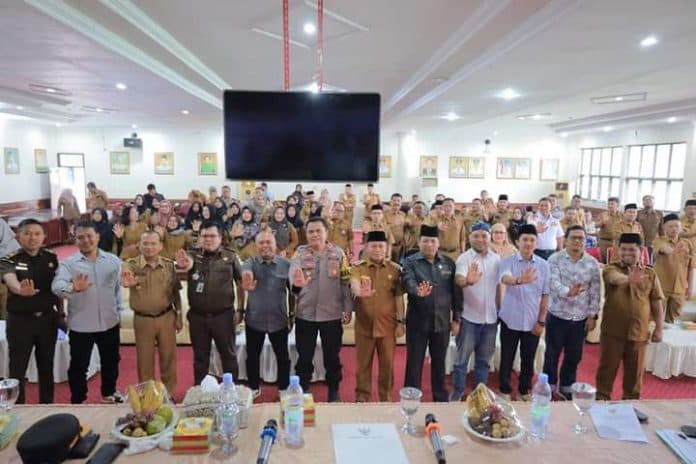 walikota_waris_janji_tindak_tegas_pelaku_pungli_di_lingkup_pemko_tanjung_balai