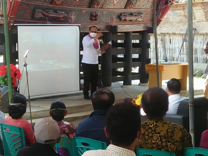 wamen_dpdtt_resmikan_desa_wisata_dewi_asina_toba