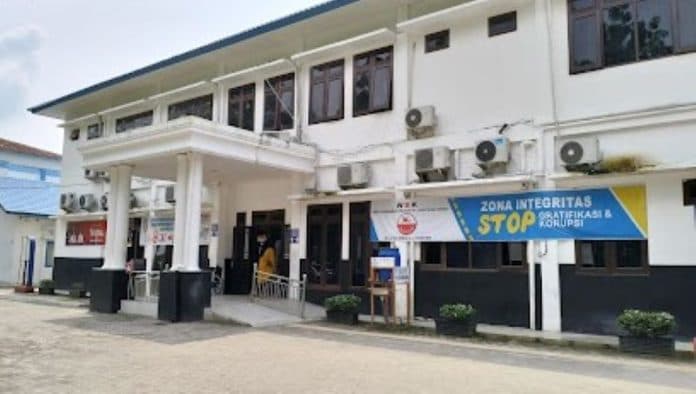 warga_bantah_ada_praktik_pungli_di_disdukcapil_deli_serdang