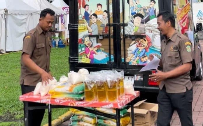 warga_medan_wajib_tau_pasar_murah_keliling_ada_di_fkm