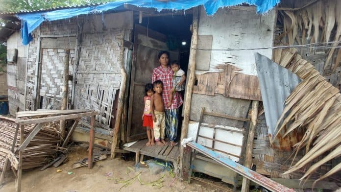 warga_miskin_di_indonesia_bertambah_13_juta_orang