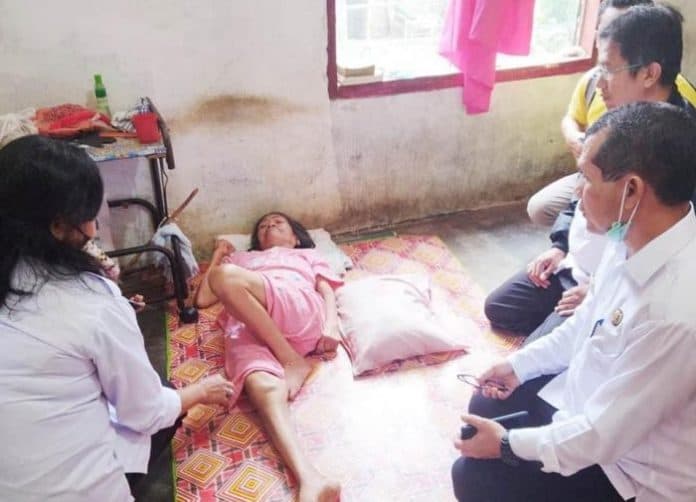 warga_miskin_lansia_di_tiga_dolok_dapat_bantuan_dari_dinsos_simalungun