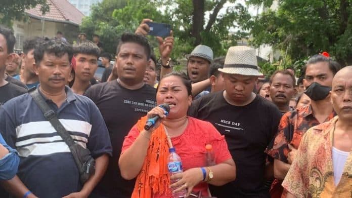 warga_pancur_batu_desak_oknum_tni_yang_diduga_pemilik_senpi_jadi_tersangka