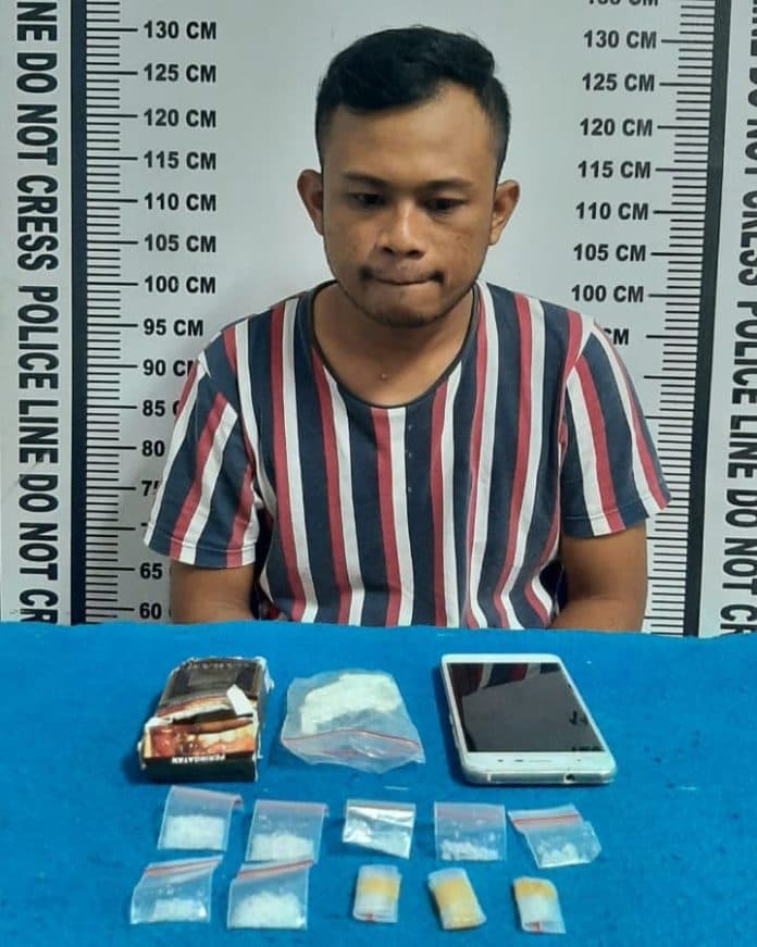 warga_perumnas_batu_vi_putra_diciduk_bersama_sabu_528_gram
