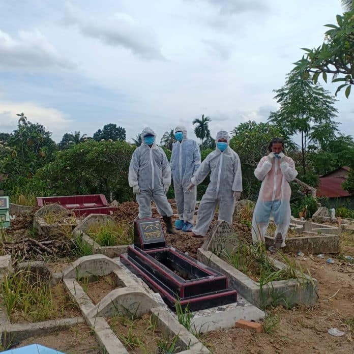 warga_simalungun_diisukan_meninggal_karena_covid_19_tapi_dokter_bilang_sesak_nafas