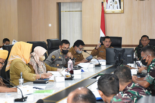 warga_sumut_diimbau_pasang_bendera_sebulan_penuh_meriahkan_hut_ri_ke_77