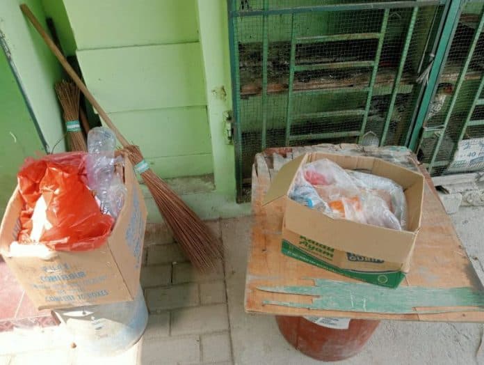 warga_syahmad_lubuk_pakam_sesalkan_sampah_yang_menumpuk