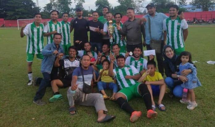 wartawan_asahan_fc_juarai_mini_soccer_semarak_sumpah_pemuda_2024