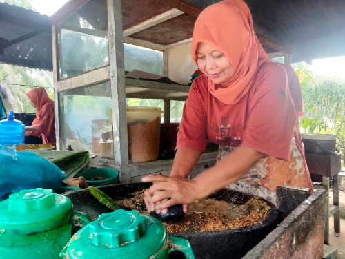 warung_lontong_pecal_legendaris_di_asahan_digemari_sejak_tahun_1980