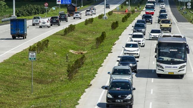 waspada_melintasi_tol_cipali_yang_paling_mematikan_di_dunia_ini_kata_knkt