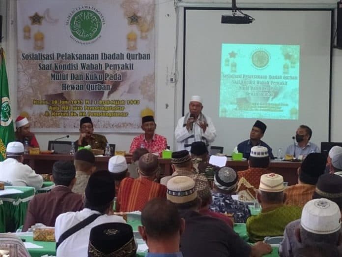 waspada_pmk_pemko_dan_mui_sosialisasikan_pemotongan_hewan_kurban_di_siantar