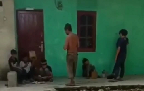 waspada_sumbangan_kotak_amal_dipakai_konsumsi_lem_kambing_di_helvetia