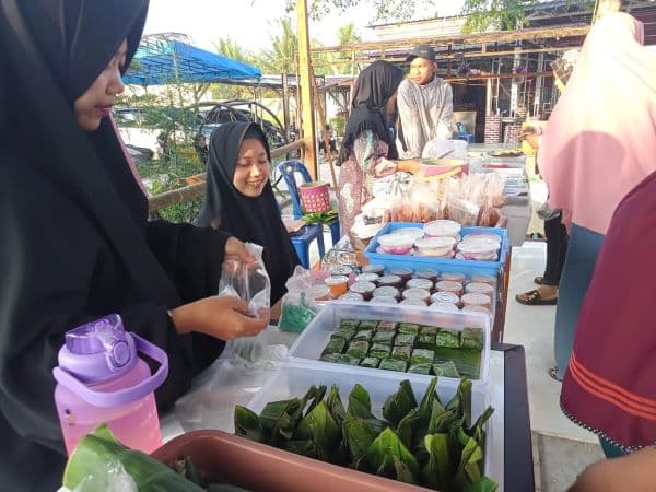 wisata_makanan_jawa_dekat_pintu_bandara_kualanamu_resmi_dibuka