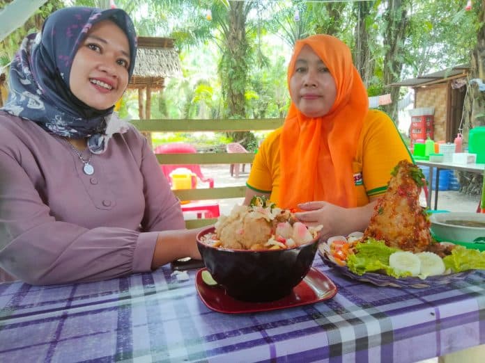 wow_bakso_tumpeng_gembul_incaran_penikmat_kuliner_di_kisaran