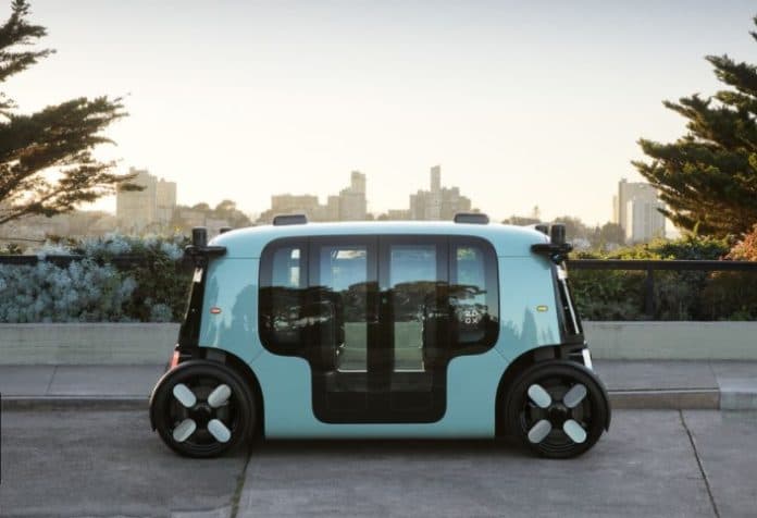 wow_warga_beijing_kini_bisa_naik_taksi_robot