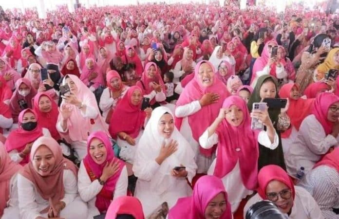 wujudkan_sergai_religius_tabligh_akbar_pengajian_mtmd_dihadiri_belasan_ribu_jamaah