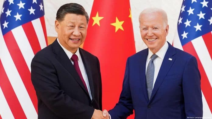 xi_jinping_dan_biden_bertemu_di_bali_sepakat_tolak_penggunaan_senjata_nuklir