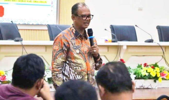 zonny_waldy_pentingnya_peningkatan_akuntabilitas_dalam_pengelolaan_keuangan_nagori