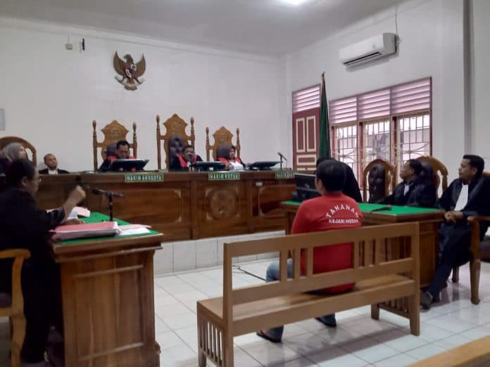 aniaya_prajurit_tni_hingga_buta_ketua_okp_disidang_di_pn_medan