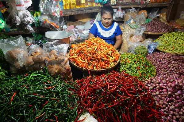bawang_dan_cabai_merah_mahal_di_lubuk_pakam