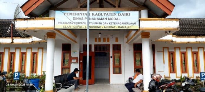 dak_nonfisik_dmptspk_dairi_diduga_disalahgunakan_siska_membantah