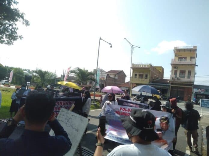 dugaan_suap_seleksi_p3k_langkat_kadisdik_kepala_bkd_dan_kepsek_diserahkan_ke_jaksa