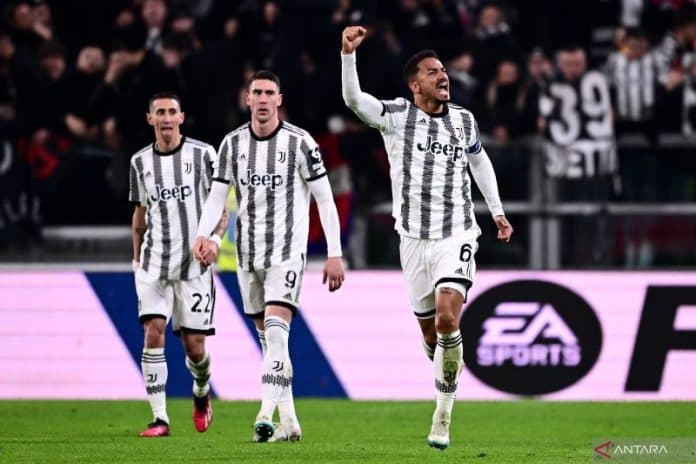 juventus_dikritik_alessio_tacchinardi_usai_kalah_dari_ac_milan_di_piala_super_italia