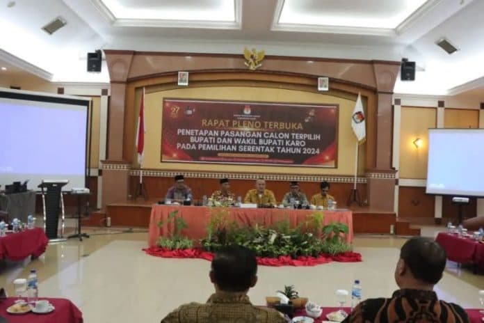 rapat_pleno_terbuka_kpu_karo_berjalan_aman