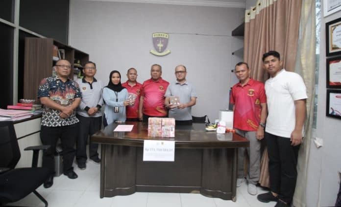 satu_tersangka_kasus_korupsi_situs_benteng_putri_hijau_namorambe_kembalikan_uang_pengganti