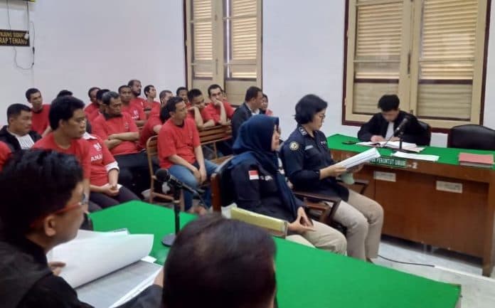 sidang_lanjutan_kasus_pabrik_narkoba_rumahan_ahli_ekstasi_adalah_tablet_ilegal