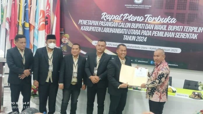 soal_penetapan_bupati_wakil_bupati_terpilih_dprd_labura_tindaklanjuti_surat_kpu