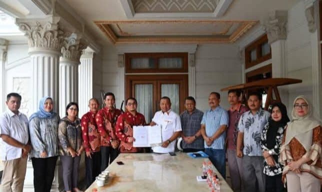 wali_kota_sibolga_tandatangani_mou_pencegahan_pernikahan_di_bawah_umur